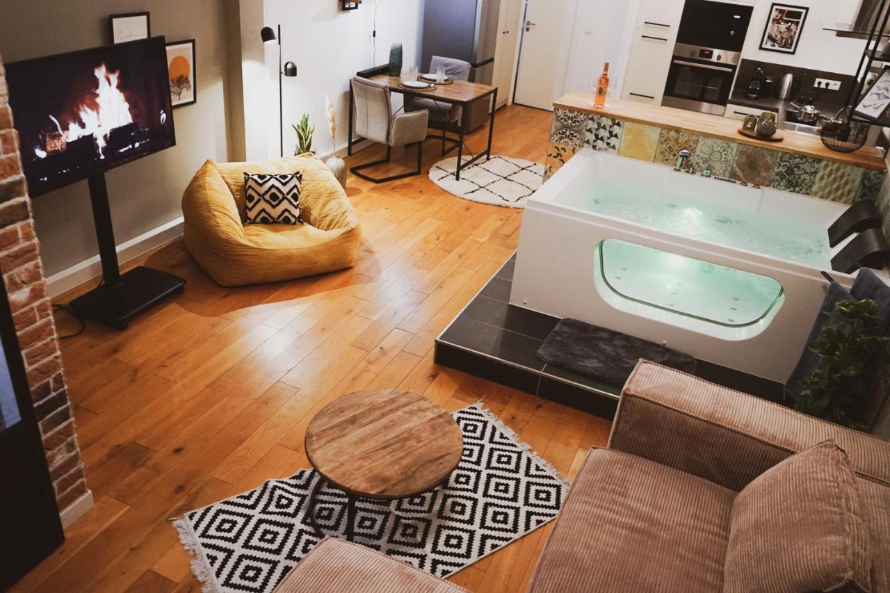 Stilvolles City-Loft Mit Privatem Whirlpool Τρίερ Εξωτερικό φωτογραφία