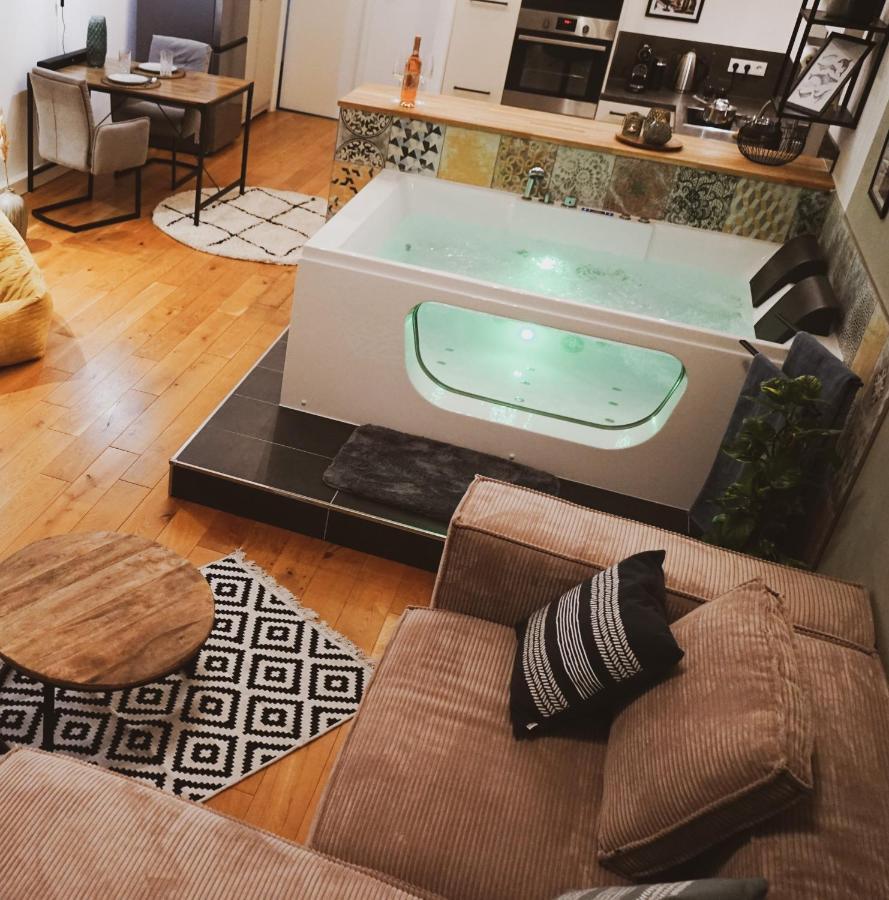 Stilvolles City-Loft Mit Privatem Whirlpool Τρίερ Εξωτερικό φωτογραφία